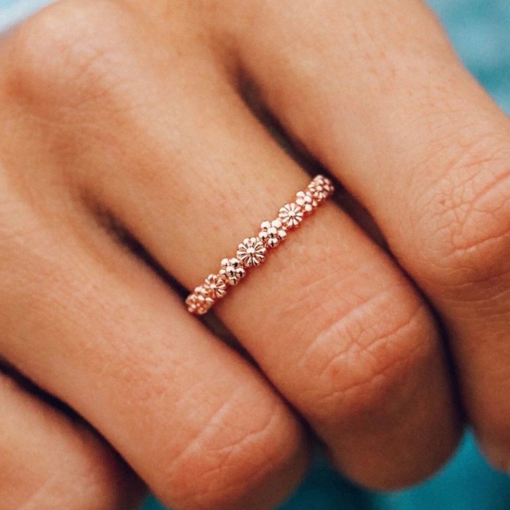 Pura Vida Daisy Rose Gold Ring